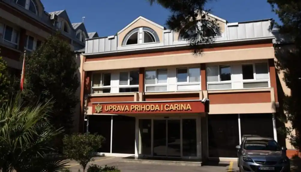 Prvi čovjek Svjetske carinske organizacije u Crnoj Gori na poziv Bulajića