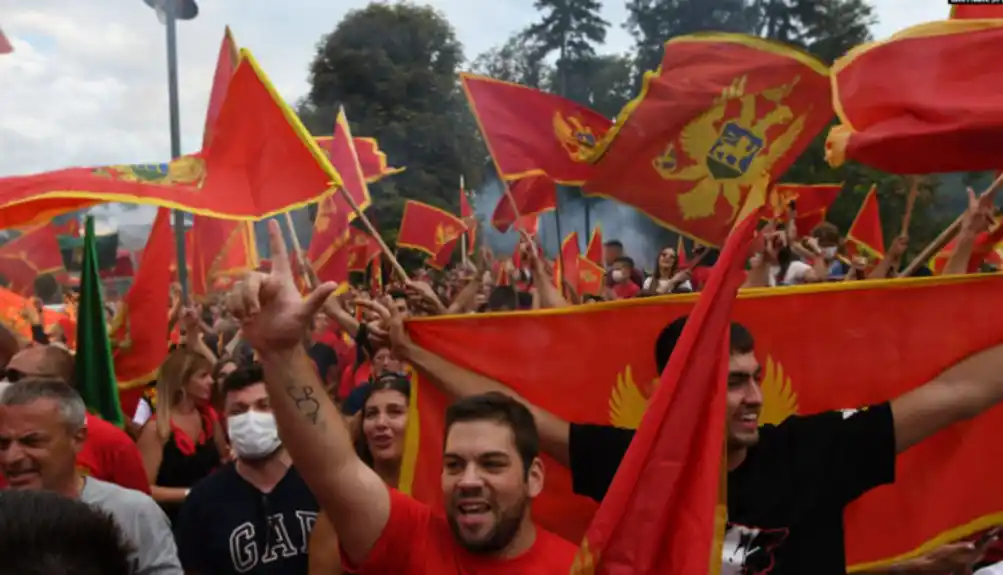 Svijet ima više od osam milijardi stanovnika, ali se ne zna tačan broj jer neki Crnogorci „nisu doma“