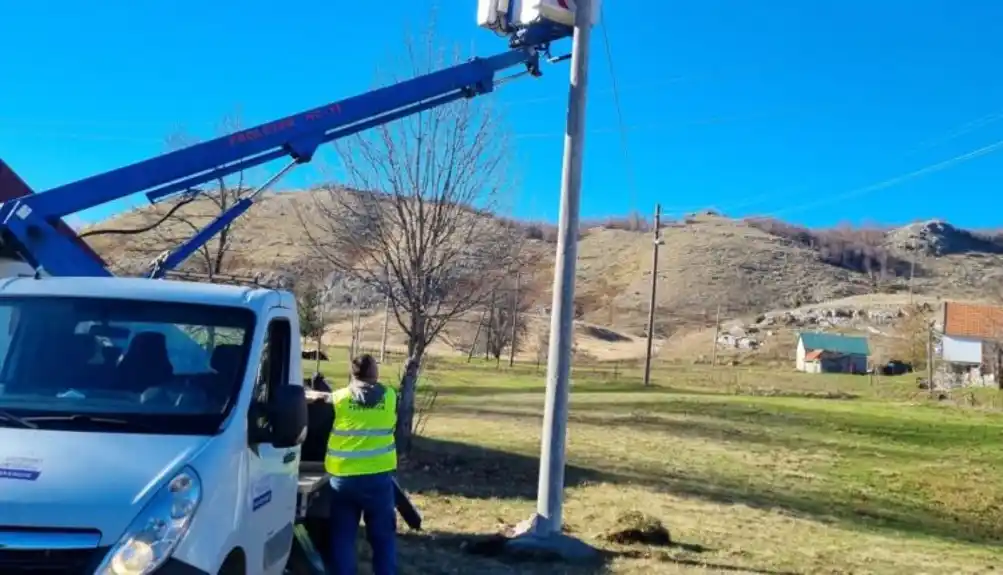 Nova javna rasvjeta na seoskom području Glavnog grada: Pokriven Klopot, Donji Kokoti, Bigor, Momče…