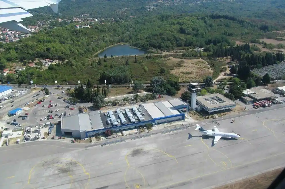 Na Aerodromu Tivat za 11 mjeseci opsluženo 829.474 putnika