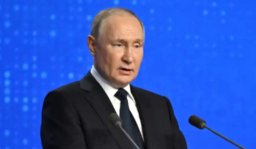 Putin: Rusija će biti suverena ili je uopšte neće biti; Nećemo postati ničiji satelit!