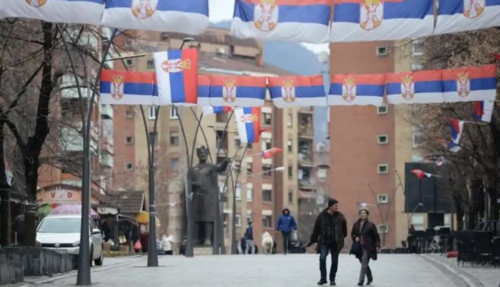 U Kosovoskoj Mitrovici prikupljeni potpisi za smjenu gradonačelnika