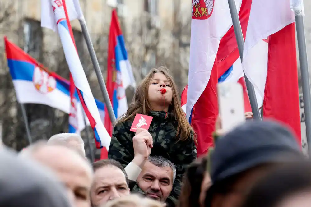 Više od 20 evropskih političara traži od čelnika EU istragu o optužbama za prevaru na izborima u Srbiji