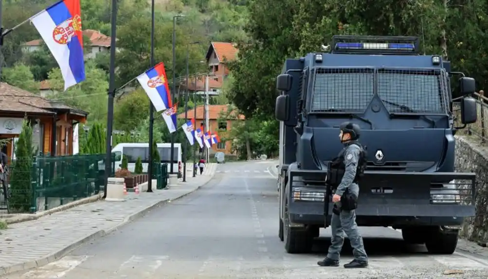 Detalji sinoćnjeg incidenta na Kosmetu: Albanci prijetili nožem i tražili od srpske djece da kažu da je Hašim Tači njihov predsjednik!