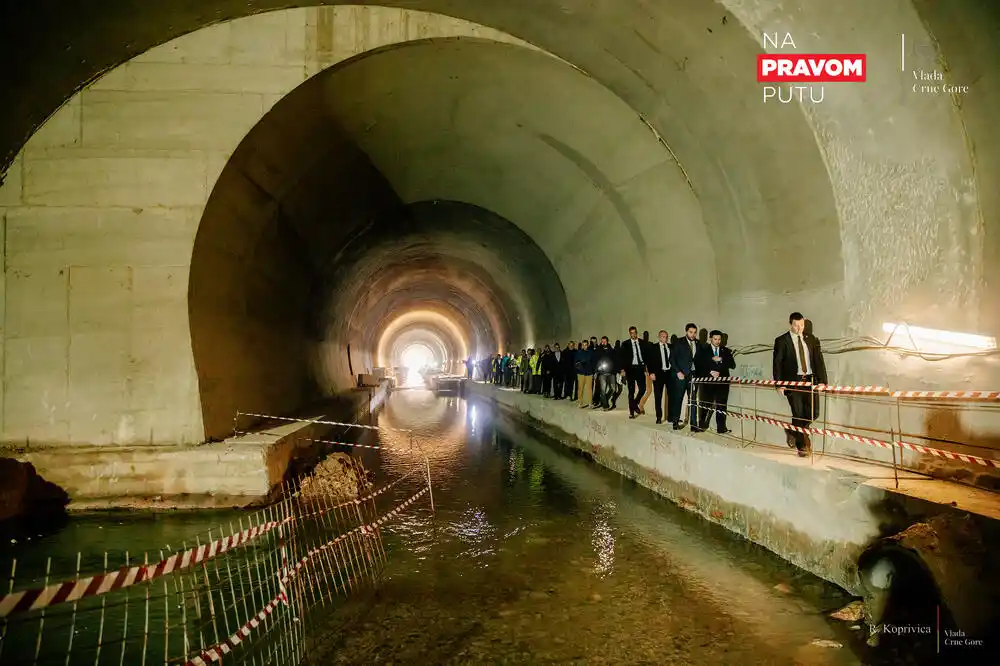 Neizvjesno otvaranje puta Jezerine-Lubnice