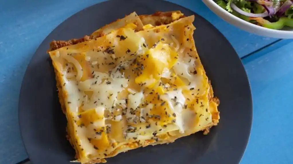 Predlog za ručak: Preukusne lazanje sa četiri vrste sira