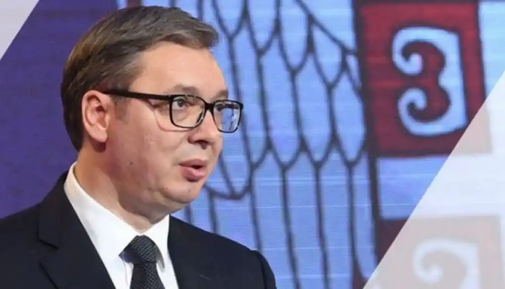 Predsjednik Vučić čestitao ženama 8. Mart!