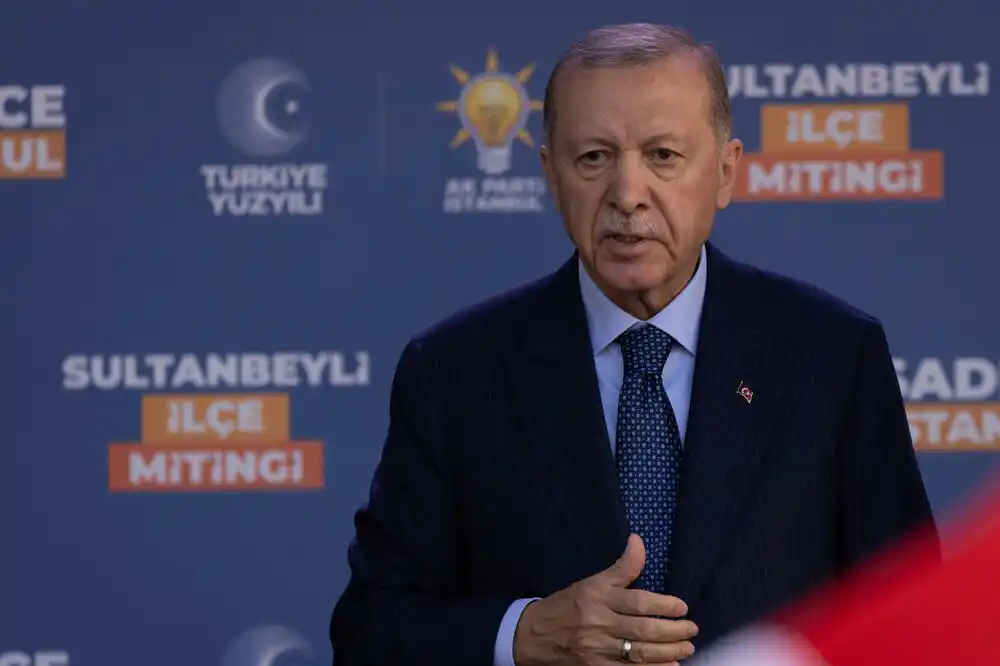 Erdogan papi Franju: Čovječanstvo da ne dopusti dalje kršenje humanitarnog prava u Gazi