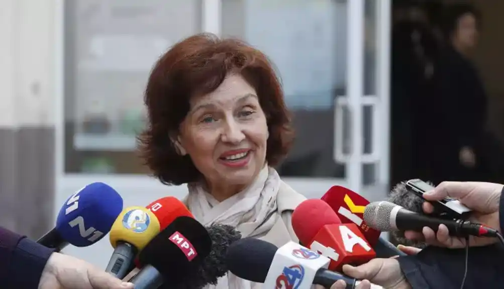 Predsjednički izbori u Makedoniji: Šiljanovska Davkova vodi ispred Pendarovskog