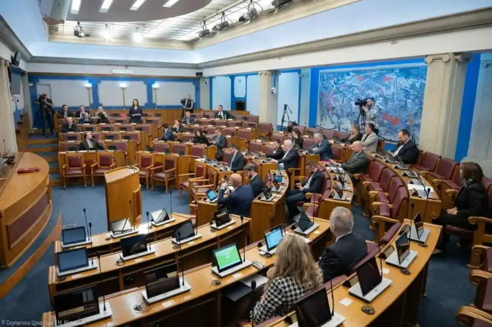 Parlament ponovo glasa o dva IBAR zakona