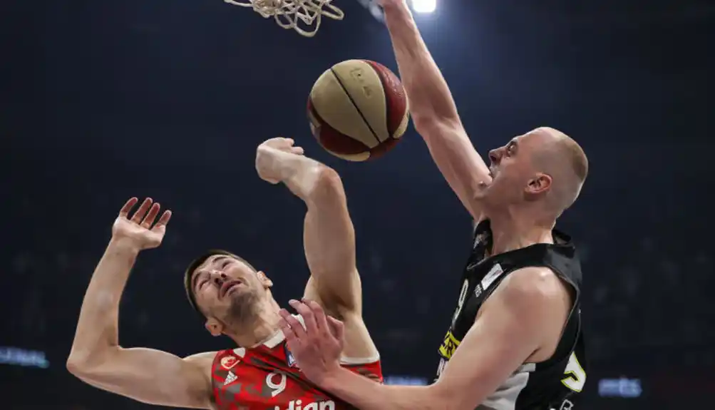 Partizan želi da zadrži Smailagića