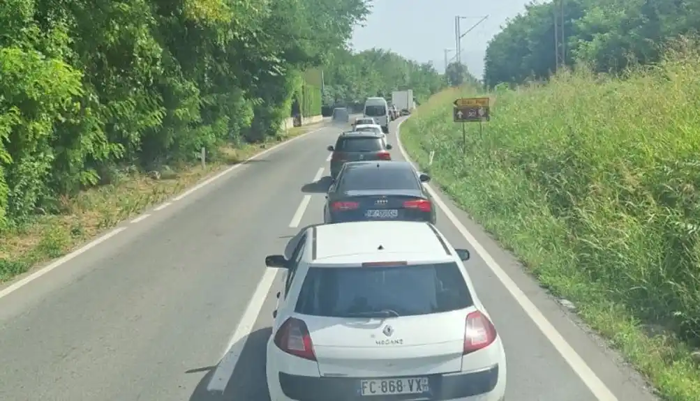 Udes u Zeti, povrijeđene dvije osobe