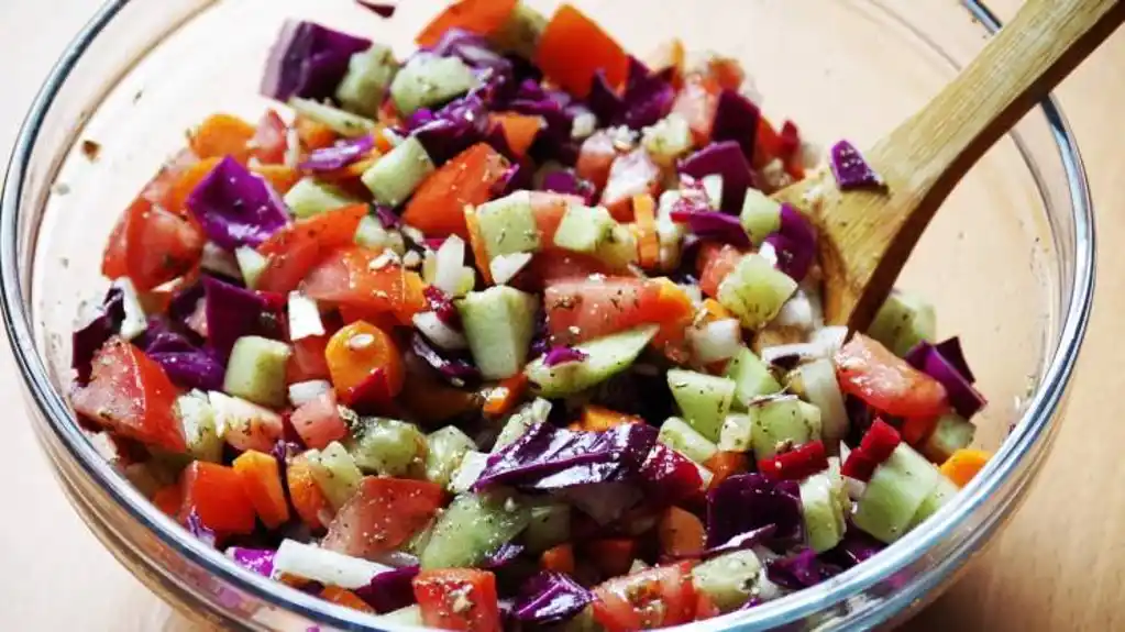 BRZO I UKUSNO – Recept za ljetnju obrok salatu