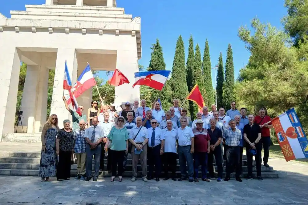 Buduće generacije da istraju na putu daljeg razvoja građanske, multietničke i slobodarske Crne Gore