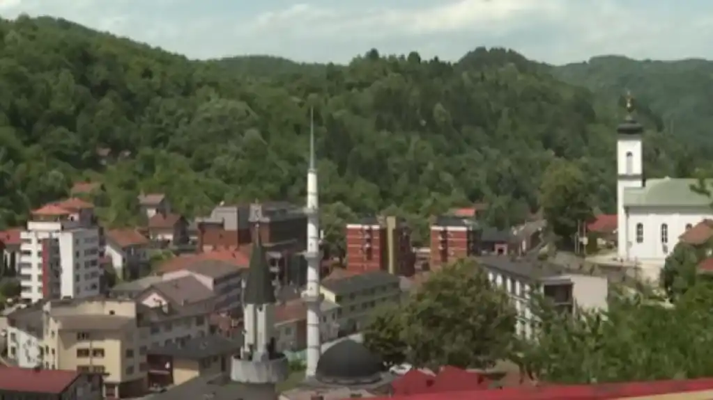 Gorčević, Jakšić Stojanović, Nišić, Božović i Hajdarpašić na obilježavanju godišnjice genocida u Srebrenici