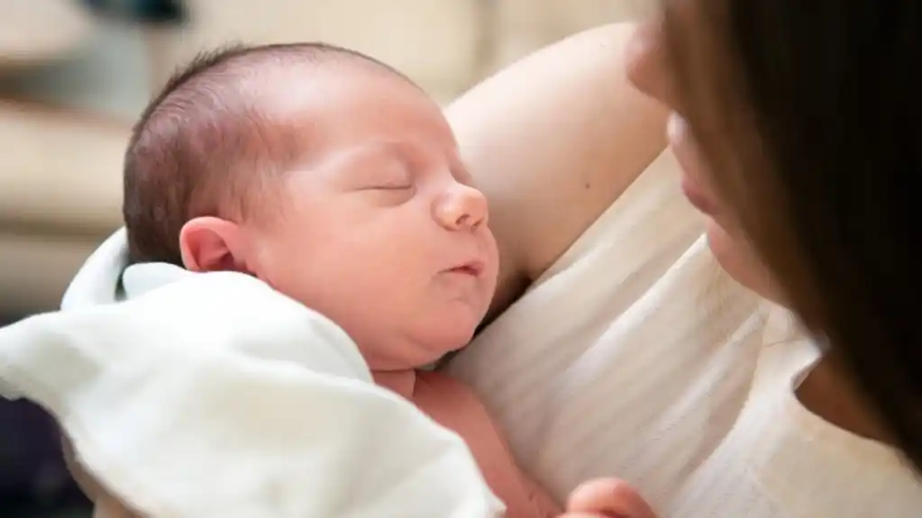 Nemate ime za bebu, postoji rješenje – konsultant za ime