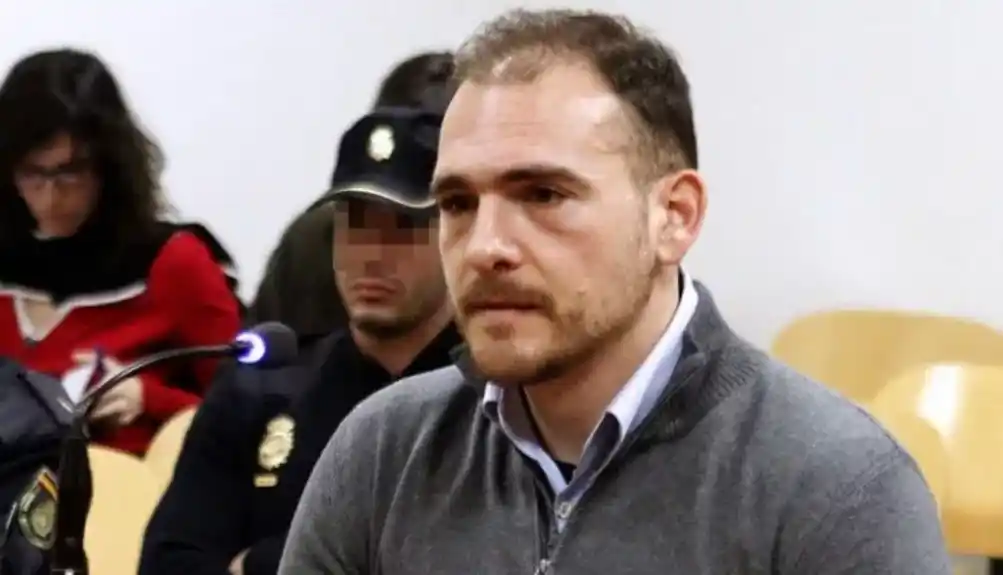 Petorka optužena za planiranje ubistva Luke Bojovića: Iznajmili tri „štek stana“, rentakar vozilo, vježbali pucanje…