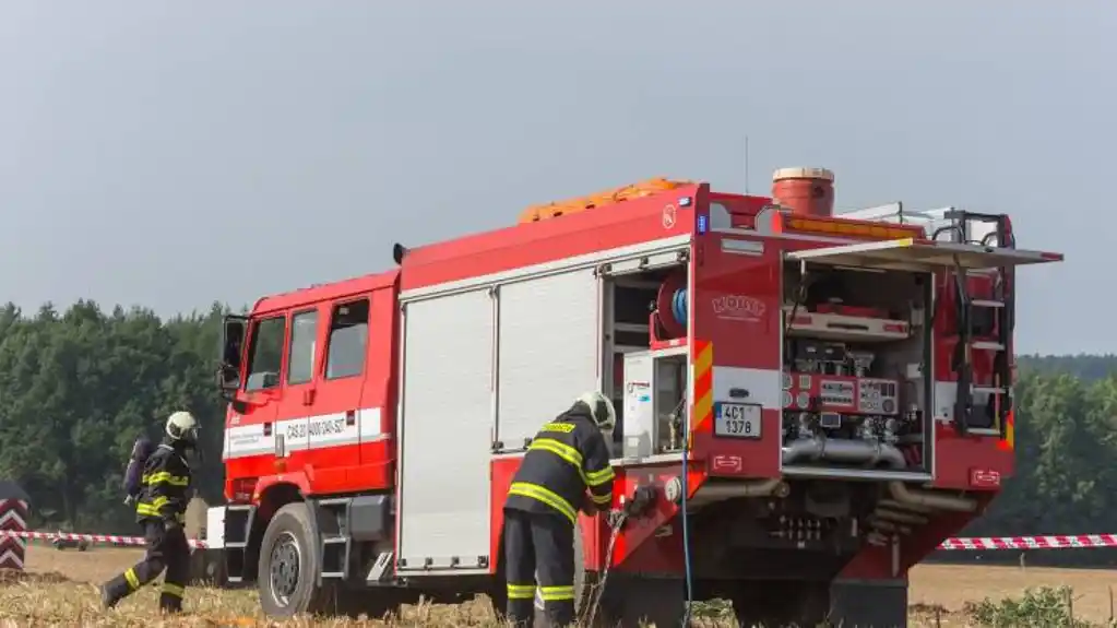 Vatrogsaci na terenu – Požar u Reževićima i Perazića Dolu pod kontrolom