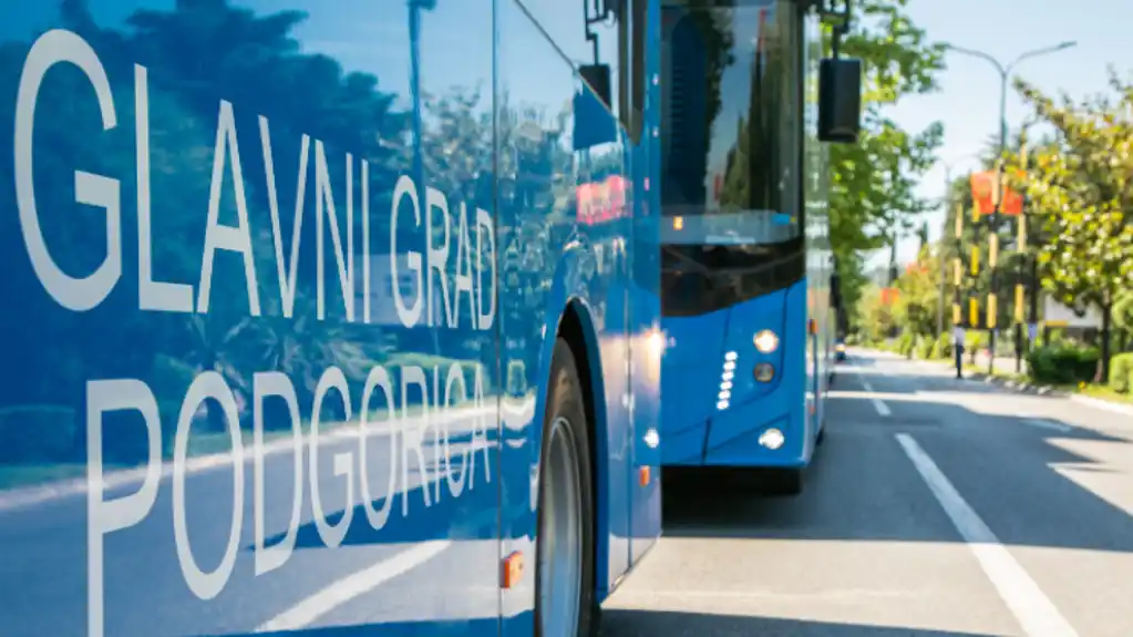 BESPLATAN PREVOZ gradskim autobusima za podgoričke učenike i tokom ove školske godine