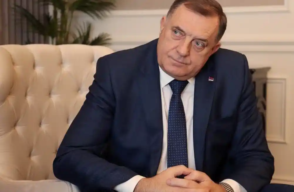 Dodik: Zlurada igra o kampovima je pokušaj destabilizacije Srpske, jer žele da nam otmu imovinu