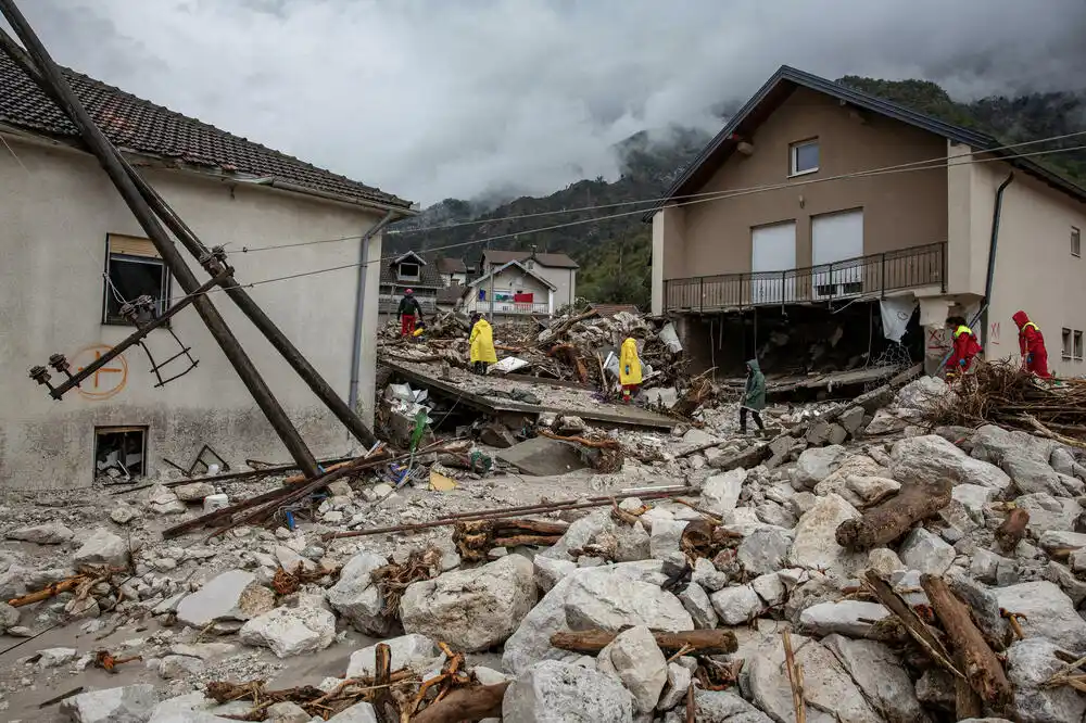 Pokrenuta akcija prikupljanje humanitarne pomoći građanima BiH pogođenim prirodnom katastrofom