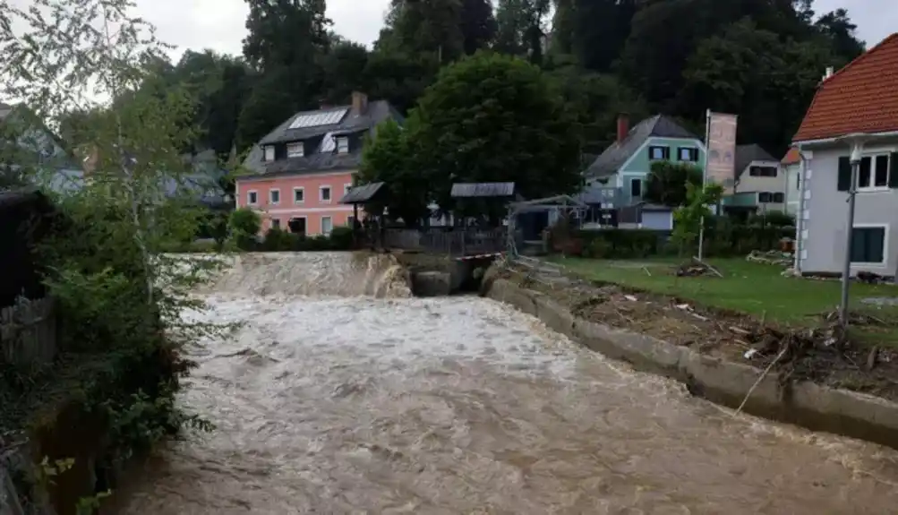 Poplave u BiH prouzrokovale višemilionske gubitke privredi