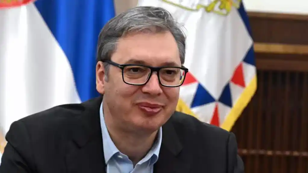 Vučić čestitao Svetu Petku SNS-u i svima koji slave