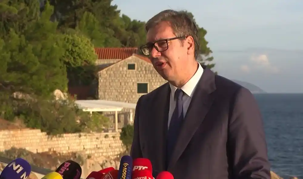 Vučić iz Dubrovnika: Srbija neće uvesti sankcije Rusiji, jer vodi svoju nezavisnu politiku