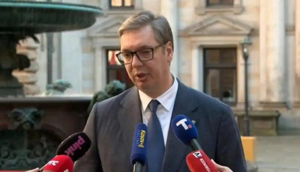 Vučić: Srbija poštuje teritorijalni integritet Ukrajine, ali neće uvoditi sankcije Rusiji