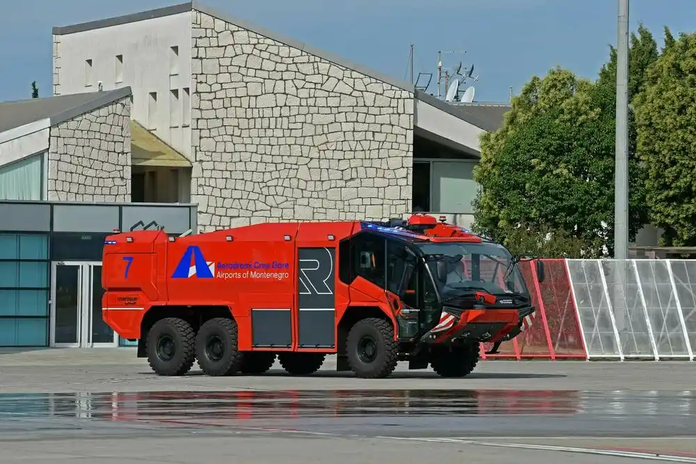 Za potrebe Aerodroma Tivat kupuju vozilo vrijedno preko milion eura