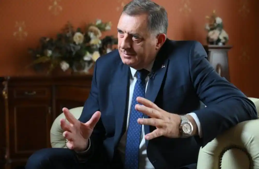 Dodik: Podvala za podvalom, prevara na istu