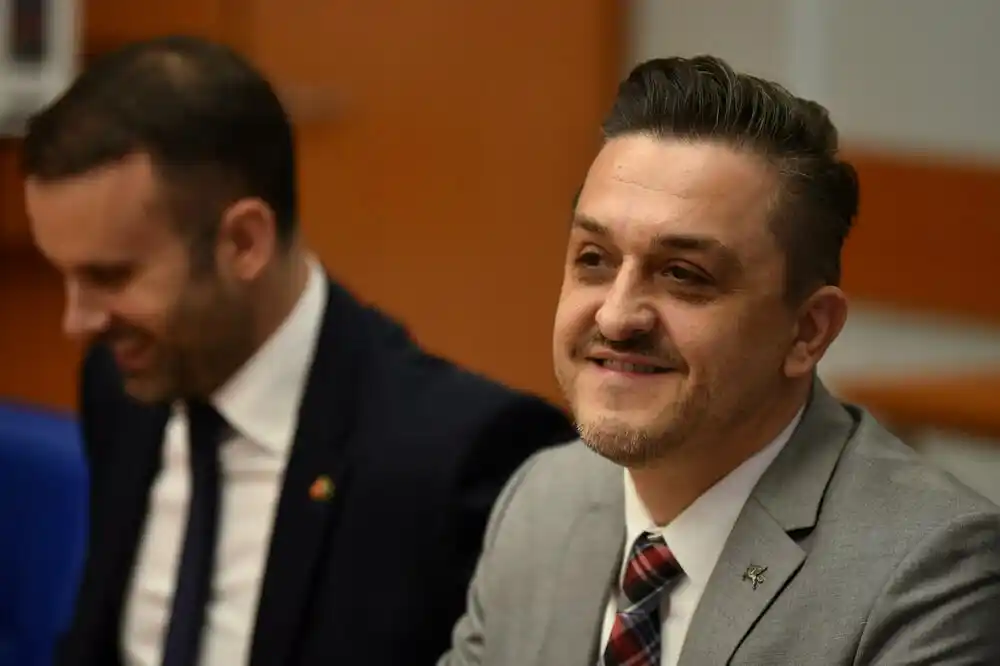 Ministarstvo finansija: Zaduženje za stare dugove i kapitalne projekte