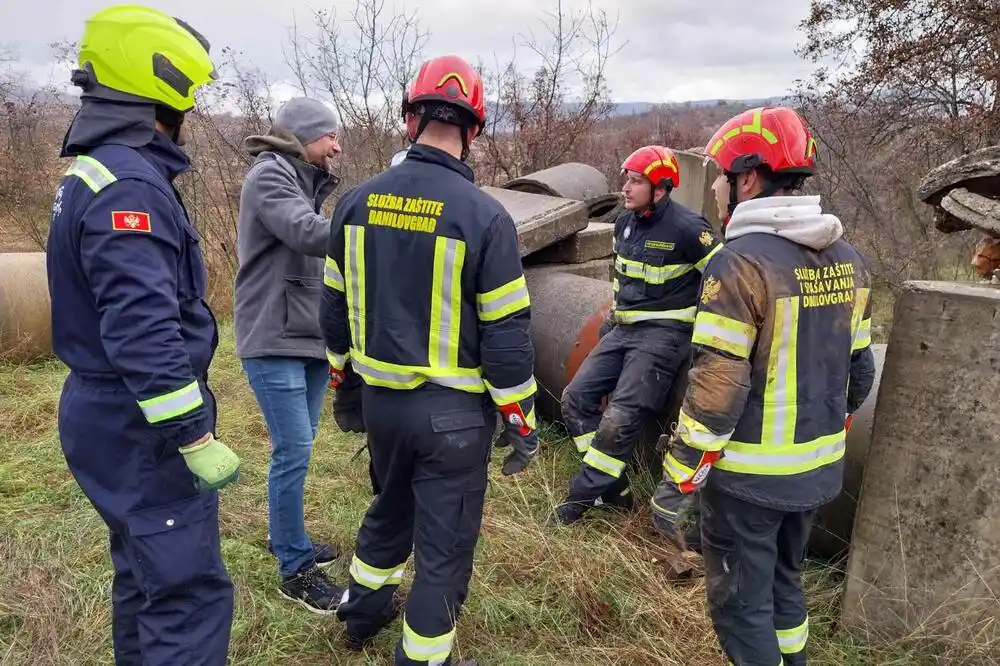 Instruktori za spašavanje iz Francuske obučavali crnogorske vatrogasce