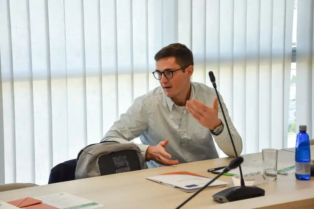 Krivokapić: Mali počinioci se sankcionišu, firme koje zarađuju milione na nelegalnoj eksploataciji prolaze nekažnjeno