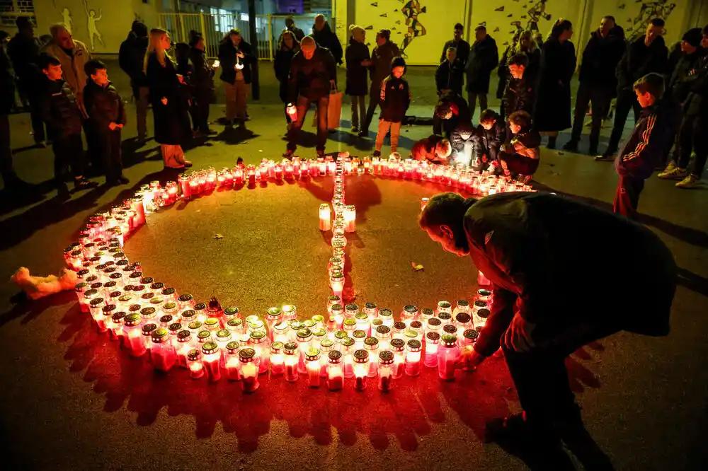 Milatović: Sa dubokim žaljenjem sam primio vijest o tragičnom događaju koji se dogodio u zagrebačkoj školi