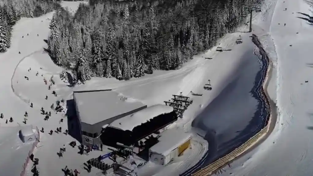 Objavljen cjenovnik: Ovo su CIJENE ski pasova na crnogorskim skijalištima