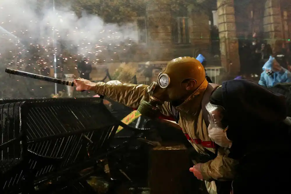 Više od 40 osoba povrijeđeno u protestima u Gruziji