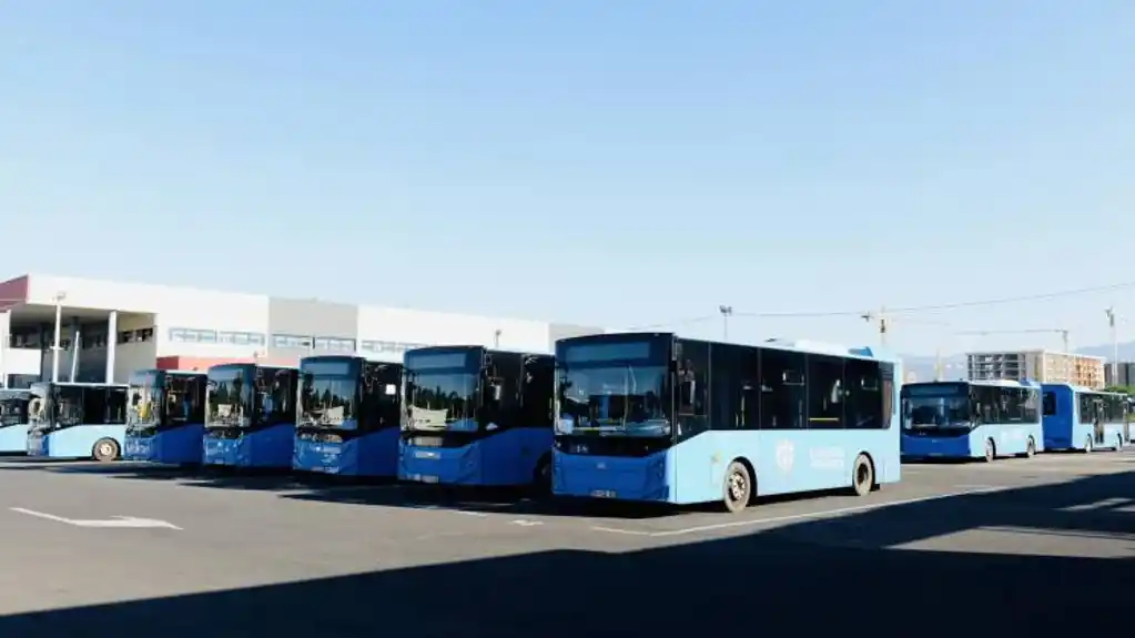 Autobusi u Podgorici će 8. januara SAOBRAĆATI  prema nedeljnom redu vožnje