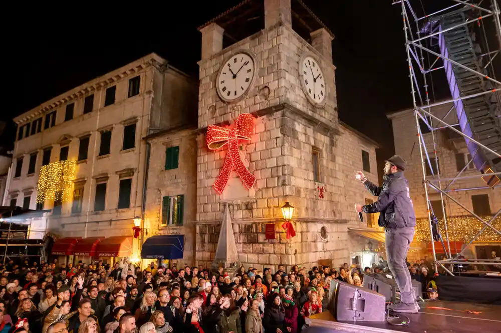 Kotor uz Zabranjeno pušenje dočekao 2025.