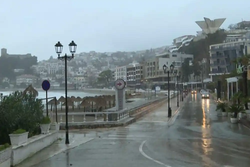 Nakon više sati Ulcinj, Stari Bar i Veliki pijesak dobili struju