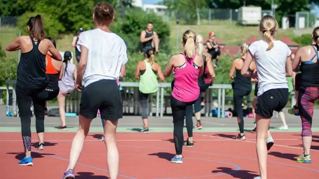 Izvođenje ovih VJEŽBI pomoći će vam u prevenciji OSTEOPOREZE