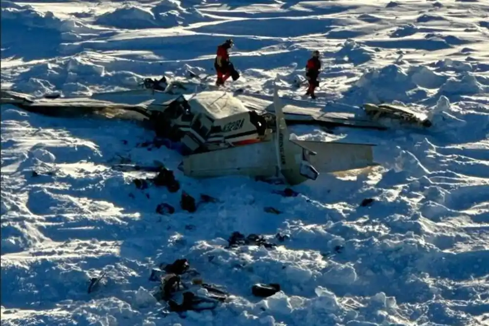 Pronađena olupina aviona na Aljasci, svih 10 ljudi poginulo