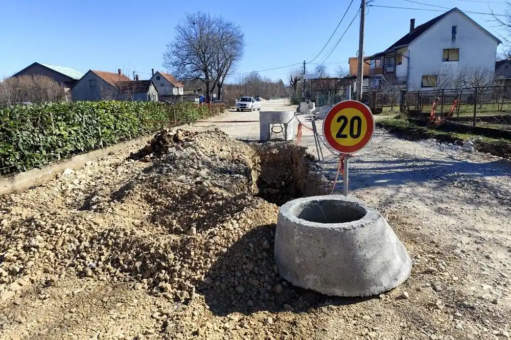 Stijene zaustavile rekonstrukciju u Nikšiću