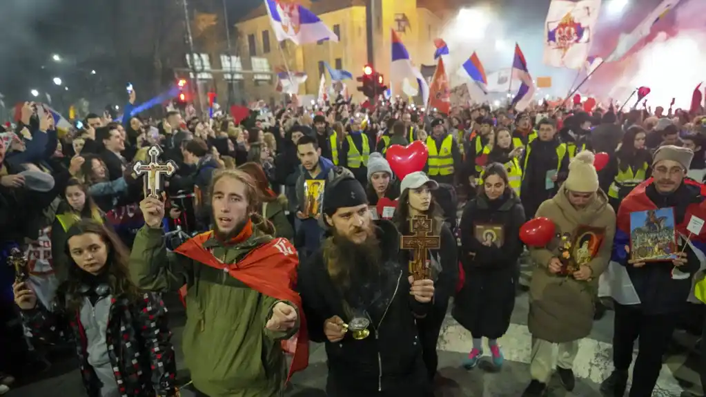 Bajkeri iz Novog Sada podržavaju studente na protestima u Beogradu