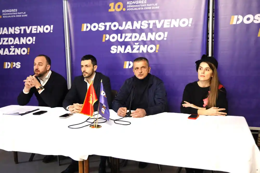 Živković: Vlast ćemo vratiti u okvire ustavnog ponašanja, kriza u Budvi prijeti da suspenduje demokratiju