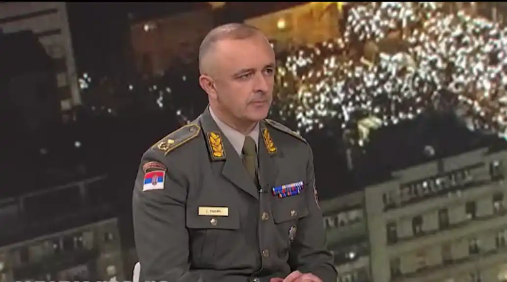 General Rakić: Zvučni top je sto puta jači od megafona, ništa ne pokazuje da je korišćen na protestu