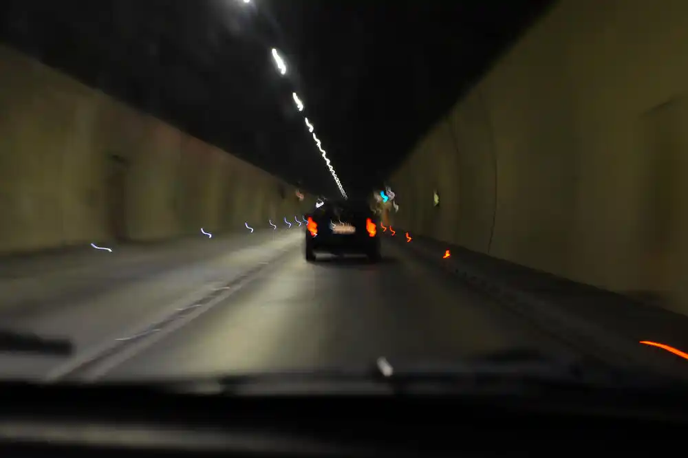 Totalna obustava saobraćaja kroz tunel Tifran