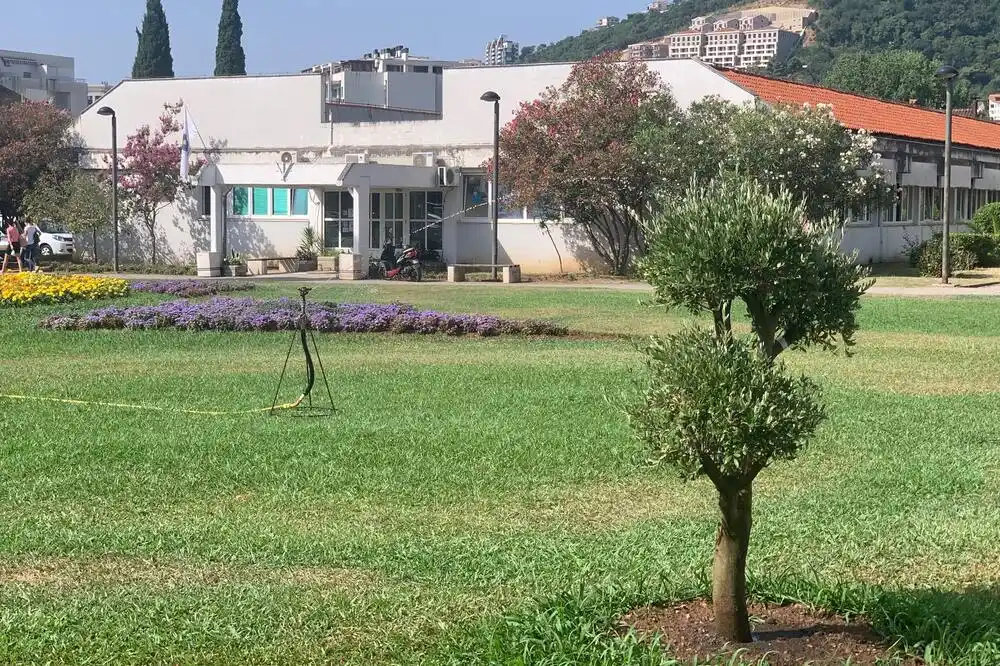 „Prosuti“ milioni kubika vode u Budvi