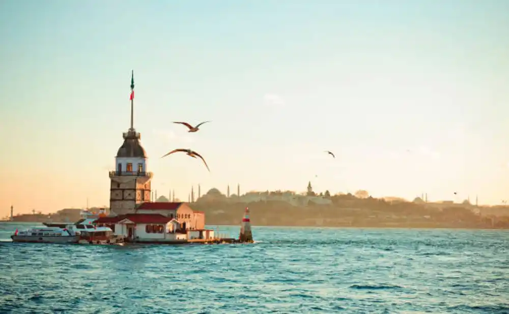 U Istanbulu juče zabilježeno 127 naknadnih zemljotresa