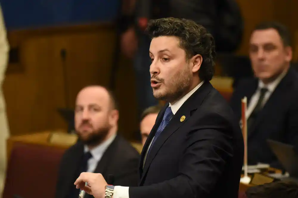Abazović: Navodna afera Ramaj pokušaj da se pažnja javnosti skrene sa sporazuma sa UAE